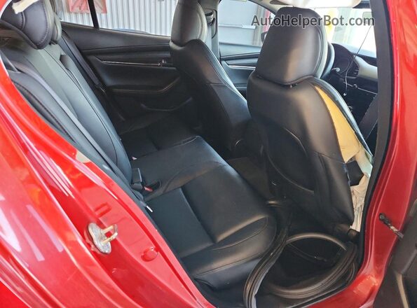 JM1BPBAM1K1118010 2019 MAZDA 3 Red Вид задніх сидінь