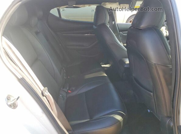 JM1BPBKL0M1308907 2021 MAZDA 3 Белый Вид задних сидений