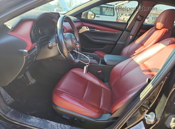 JM1BPBML5M1348932 2021 MAZDA 3 Черный Вид салона спереди