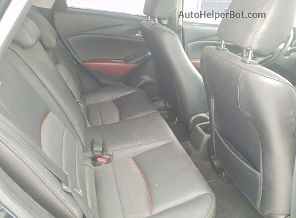 JM1DKBC76G0109279 2016 MAZDA CX-3 Black Вид задньої частини салону