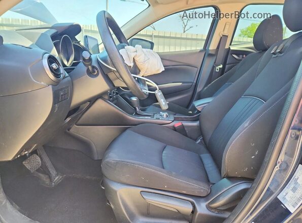 JM1DKFB76K0442907 2019 MAZDA CX-3 Blue Front interior view