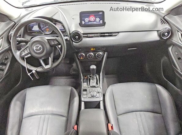 JM1DKFC71K0408419 2019 MAZDA CX-3 Серый Вид панели приборов