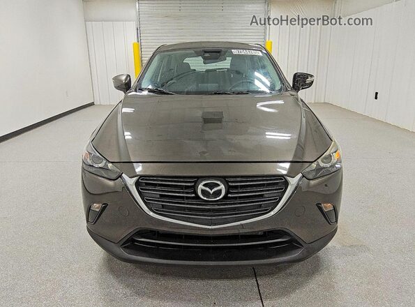 JM1DKFC71K0408419 2019 MAZDA CX-3 Серый Вид спереди