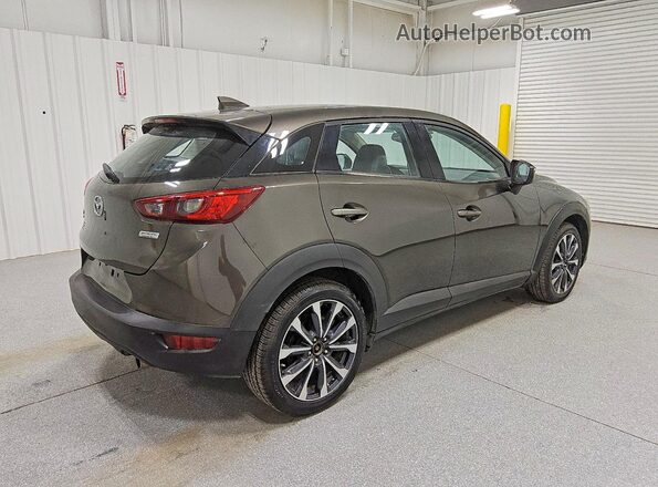 JM1DKFC71K0408419 2019 MAZDA CX-3 Серый Задняя правая четверть