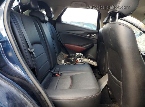 JM1DKFC77J0315841 2018 MAZDA CX-3 Синий Вид задней части салона