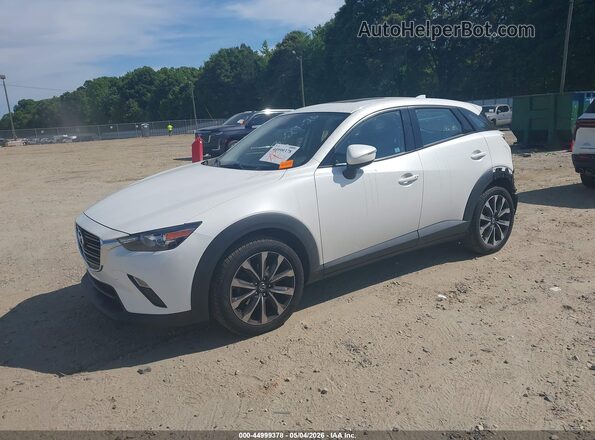 JM1DKFC77K0402432 2019 MAZDA CX-3 Белый Передняя левая четверть