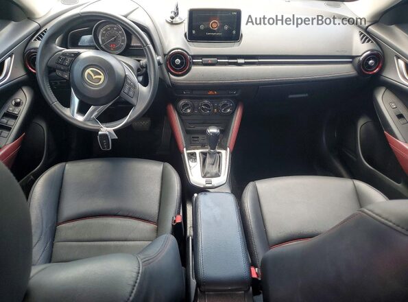 JM1DKFC78H0177091 2017 MAZDA CX-3 Black Widok deski rozdzielczej