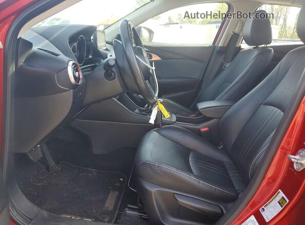JM1DKFD72K0433750 2019 MAZDA CX-3 Красный Вид салона спереди