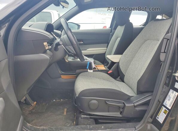 JM1DRACB4P0200609 2023 MAZDA MX-30 Black Widok wnętrza z przodu