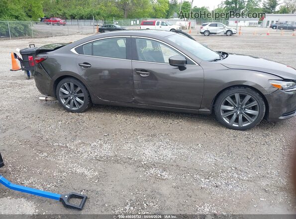 JM1GL1TY8J1321633 2018 MAZDA 6 Коричневый Вид спереди
