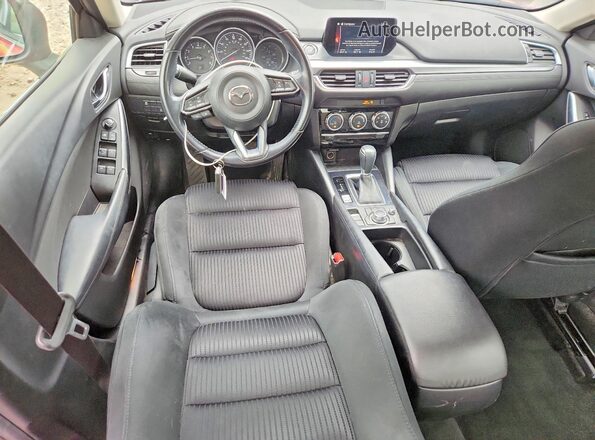 JM1GL1U54H1126045 2017 MAZDA 6 Красный Вид панели приборов