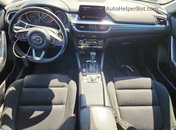 JM1GL1V55H1135660 2017 MAZDA 6 Серый Вид панели приборов