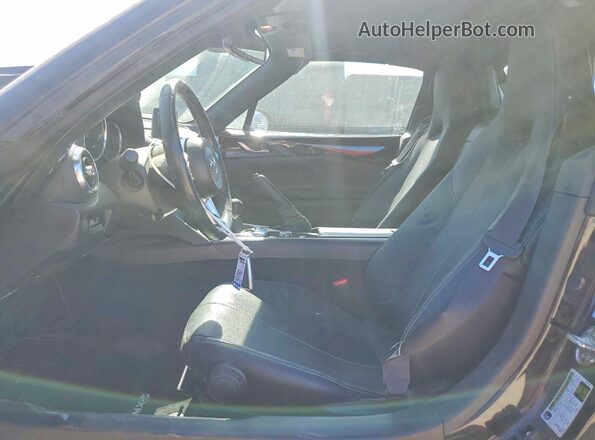 JM1NDAM75P0550974 2023 MAZDA MX-5 Black Widok wnętrza z przodu
