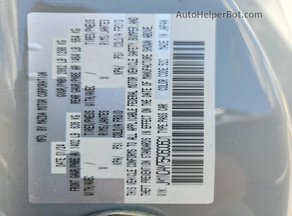 JM1NDAM75R0600601 2024 MAZDA MX-5 Gray Vista del compartimento del motor