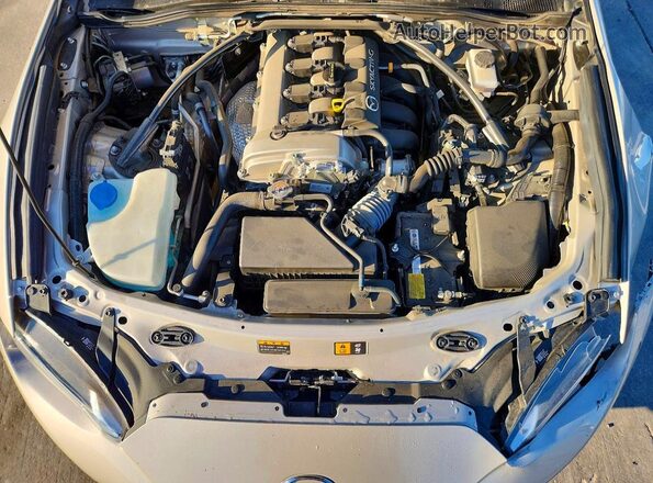 JM1NDAM78N0505878 2022 MAZDA MX-5 Gray Widok wnętrza z tyłu