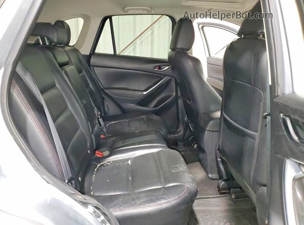 JM3KE4DY5G0674616 2016 MAZDA CX-5 Beige უკანა სალონის ხედი