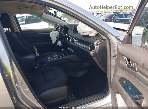 JM3KFABM7J1456822 2018 MAZDA CX-5 Серый Вид салона спереди