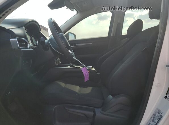 JM3KFABMXM1376015 2021 MAZDA CX-5 White Widok wnętrza z przodu