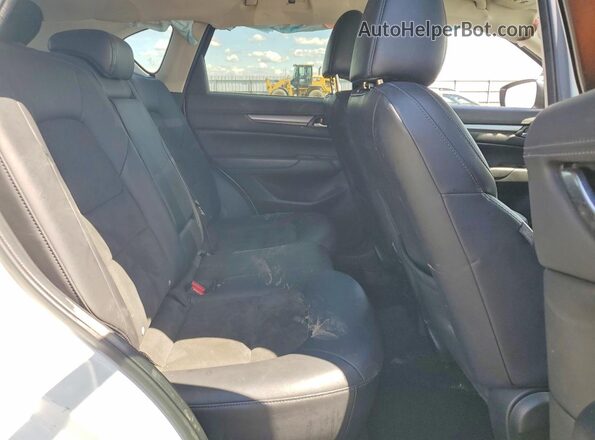 JM3KFACL9H0197725 2017 MAZDA CX-5 Белый Вид задней части салона