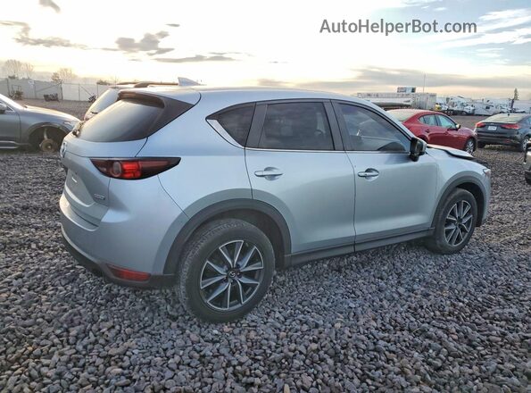 JM3KFACM1J0324966 2018 MAZDA CX-5 Серебряный Задняя правая четверть
