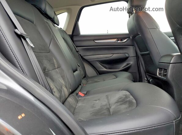 JM3KFACM1L0797799 2020 MAZDA CX-5 Gray Вид задньої частини салону