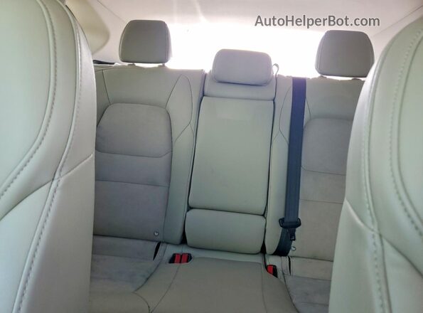 JM3KFACM4J1413232 2018 MAZDA CX-5 White Widok tylnych siedzeń