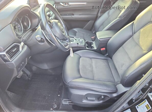 JM3KFACM8J0405821 2018 MAZDA CX-5 Black Widok wnętrza z przodu