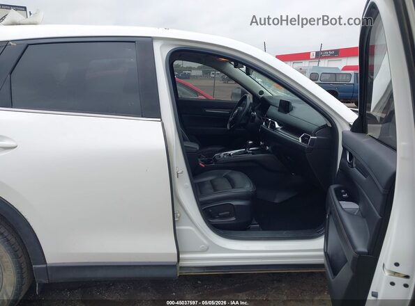 JM3KFADM0L0810475 2020 MAZDA CX-5 Белый Вид салона спереди