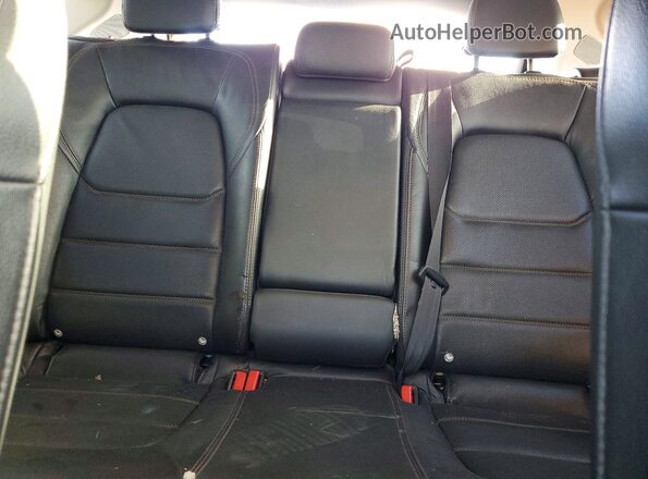 JM3KFADM1J1329643 2018 MAZDA CX-5 Blue Rear seats view