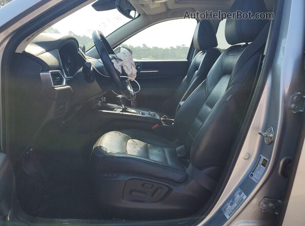 JM3KFADM1K1603988 2019 MAZDA CX-5 Серый Вид салона спереди