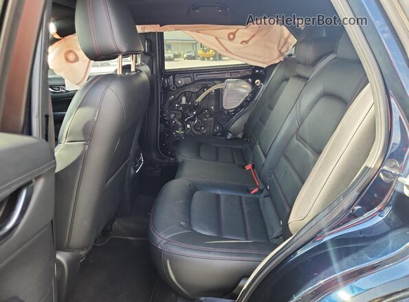 JM3KFBAY1N0636304 2022 MAZDA CX-5 Blue Vista interior trasera