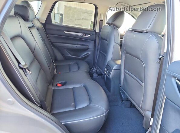 JM3KFBBL6S0801231 2025 MAZDA CX-5 Серый Вид задней части салона