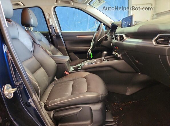 JM3KFBBL7S0769230 2025 MAZDA CX-5 Синий Вид салона спереди