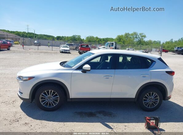 JM3KFBBL9H0109408 2017 MAZDA CX-5 Белый Панорамный вид салона 360°
