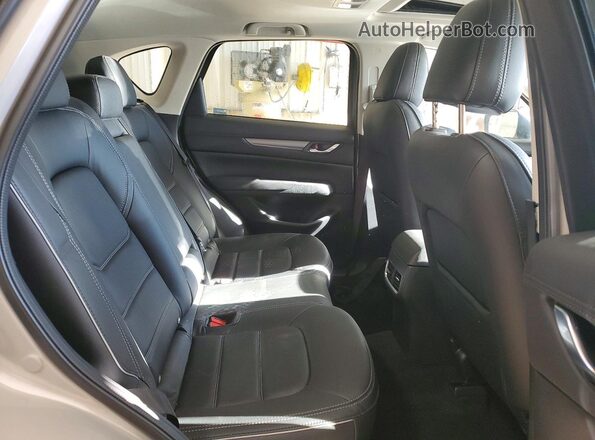 JM3KFBCL2R0473038 2024 MAZDA CX-5 Tan Widok wnętrza z tyłu