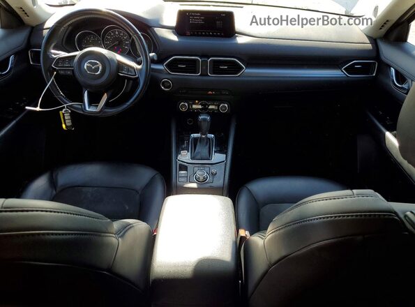 JM3KFBCL3H0158456 2017 MAZDA CX-5 Серебряный Вид панели приборов