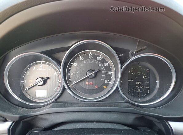 JM3KFBCL5H0213330 2017 MAZDA CX-5 Red Widok zestawu wskaźników