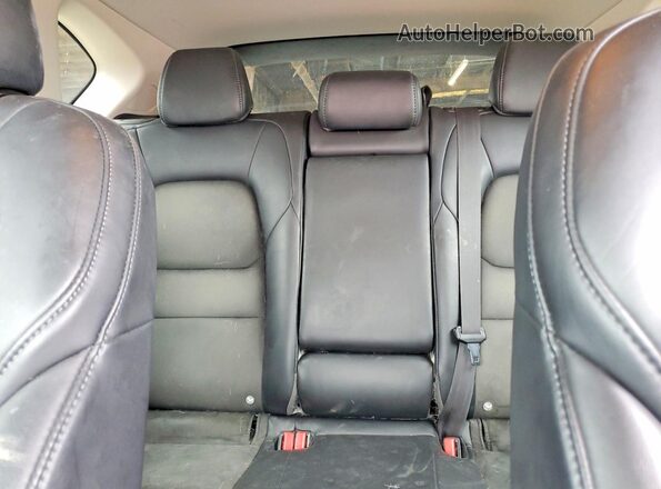 JM3KFBCM0K0523286 2019 MAZDA CX-5 Red Widok tylnych siedzeń