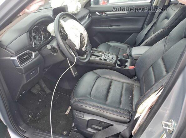 JM3KFBCM3P0128428 2023 MAZDA CX-5 Серебряный Вид салона спереди