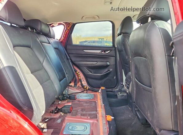 JM3KFBCM4J0314440 2018 MAZDA CX-5 Red Вид задньої частини салону