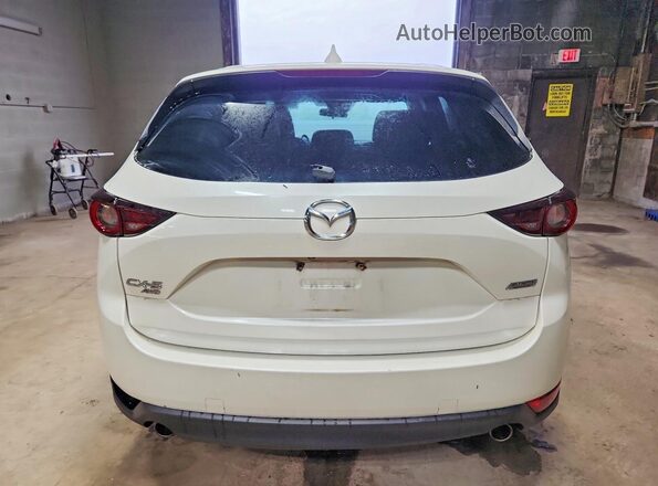 JM3KFBCM8J0353256 2018 MAZDA CX-5 White Հետևի տեսք