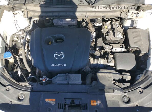 JM3KFBCM9M0490047 2021 MAZDA CX-5 White Widok wnętrza z tyłu