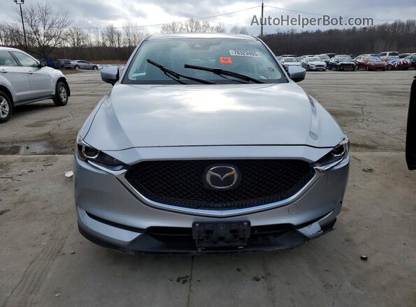 JM3KFBCMXL0724047 2020 MAZDA CX-5 Серебряный Вид спереди