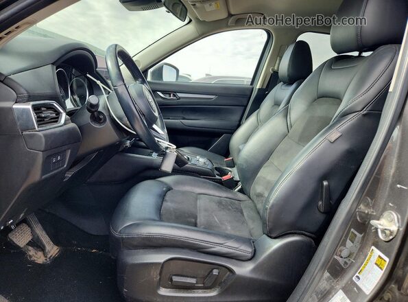 JM3KFBCMXL0856032 2020 MAZDA CX-5 Charcoal Widok wnętrza z przodu