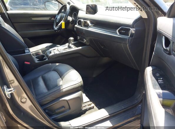 JM3KFBDM4J0402418 2018 MAZDA CX-5 Gray Widok wnętrza z przodu
