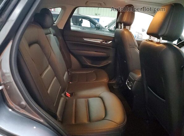 JM3KFBDM4J0440893 2018 MAZDA CX-5 Charcoal Вид задньої частини салону