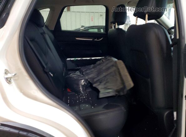 JM3KFBDM4M0392963 2021 MAZDA CX-5 Белый Вид задней части салона