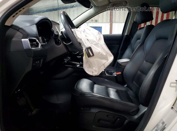 JM3KFBDM4M0392963 2021 MAZDA CX-5 Белый Вид салона спереди