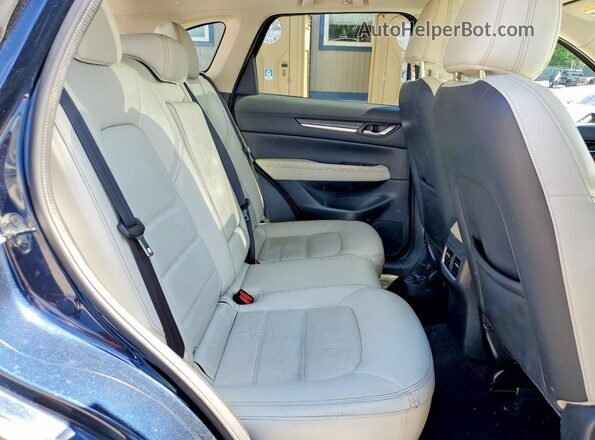 JM3KFBDM6J0342402 2018 MAZDA CX-5 Blue Вид задньої частини салону