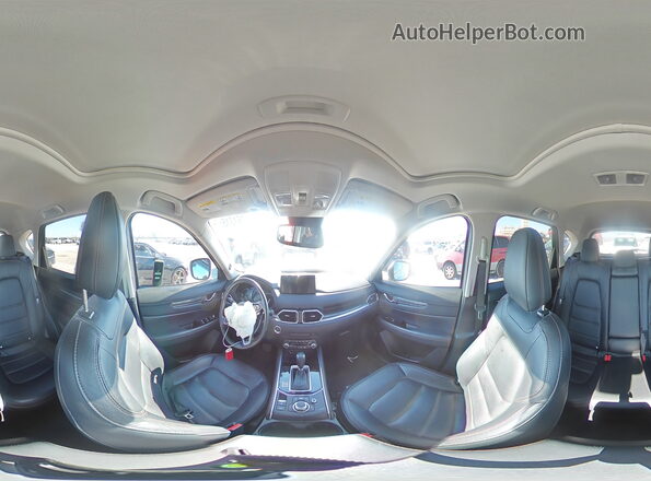 JM3KFBDM6N1583554 2022 MAZDA CX-5 Silver Widok wnętrza 360 stopni